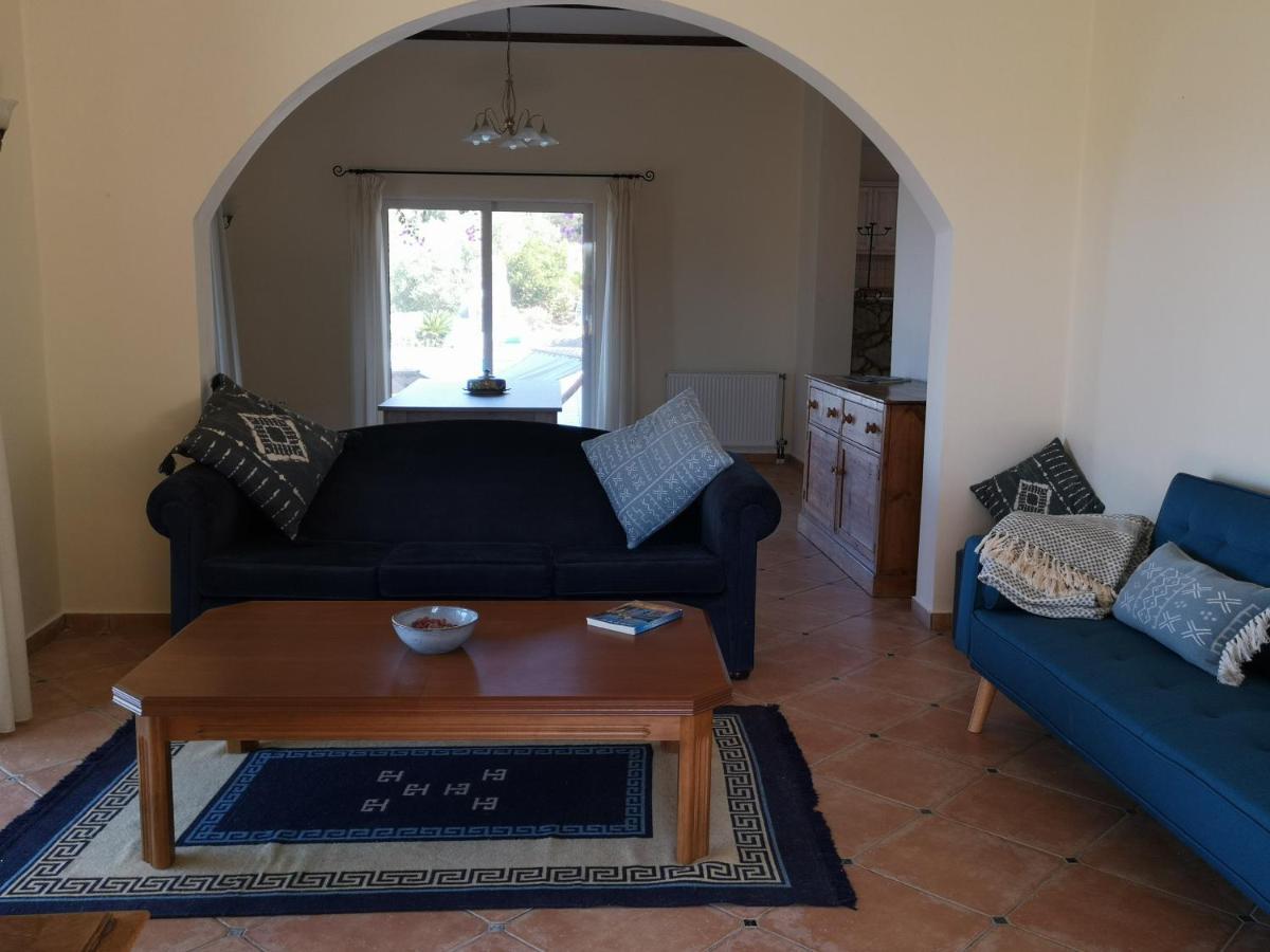 Villa Lir Tholos  ภายนอก รูปภาพ