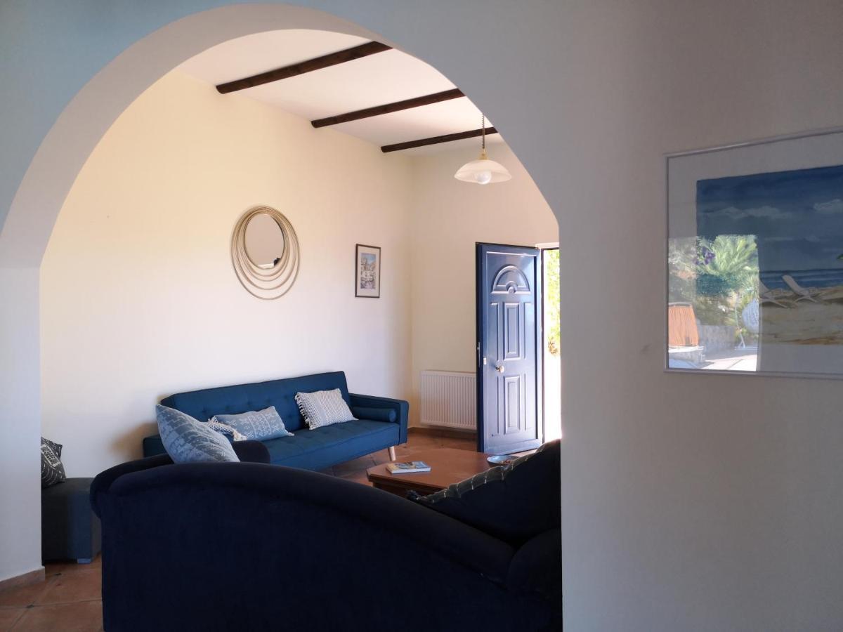 Villa Lir Tholos  ภายนอก รูปภาพ