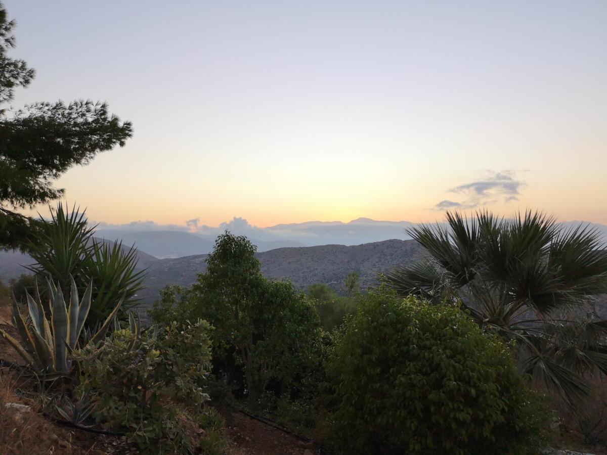 Villa Lir Tholos  ภายนอก รูปภาพ